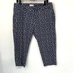 Dockers women’s cropped pants size 12 crabs print